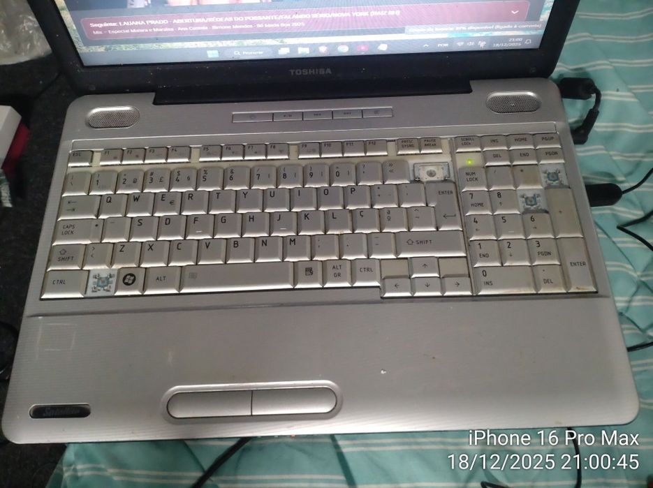 Toshiba L500 Windows 11 e Office 2019.  (Ler o texto )