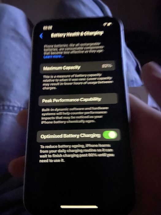 Iphone 11 64gb 82% baterii