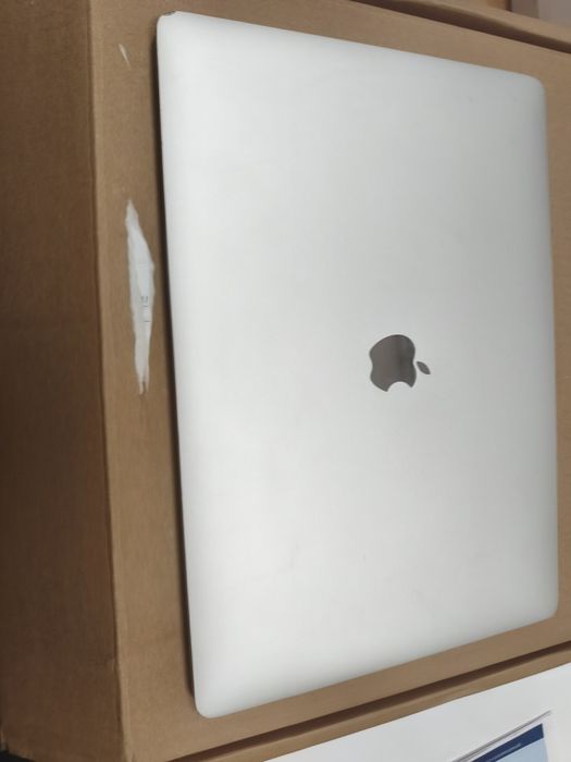 MacBook Pro 15''