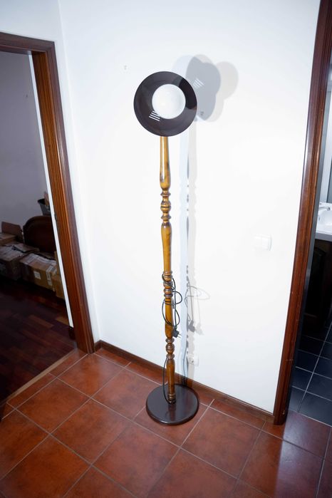 Candeeiro (estrutura madeira)