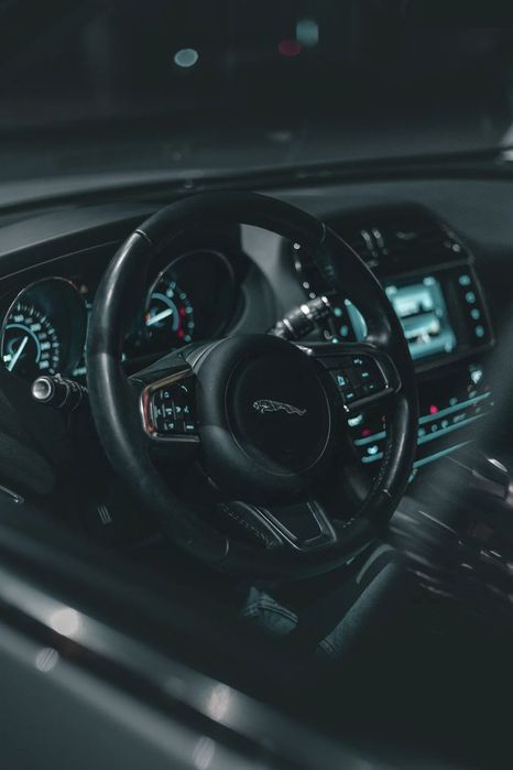 Jaguar F-Pace 2.0 i4D Prestige Aut.