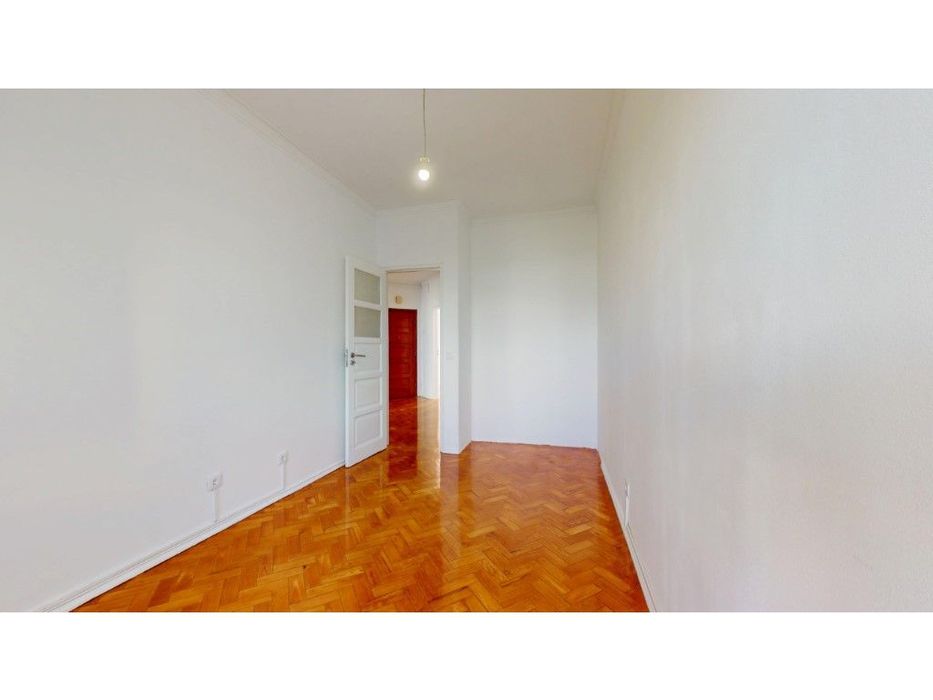 T2 com 84 m² na Amadora
