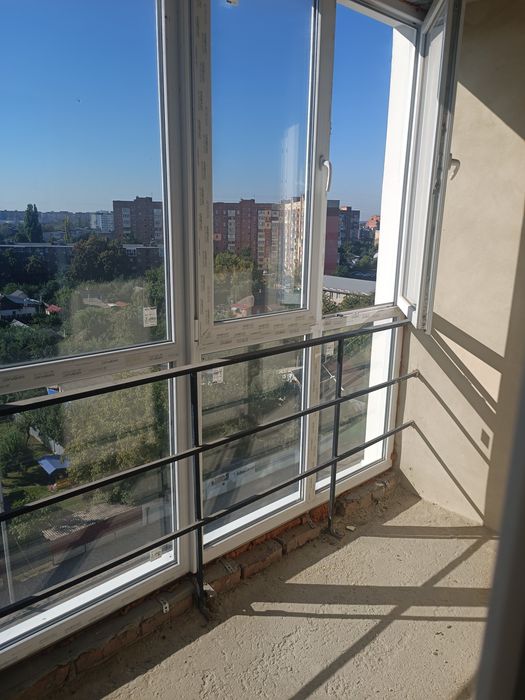 продам панорамну квартиру в новому будинку