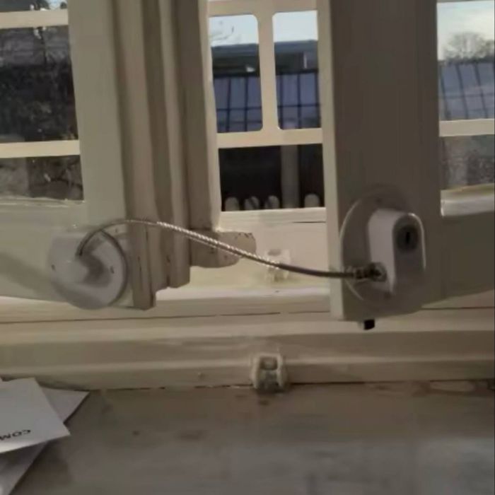 захист на вікна / блокатор для дітей