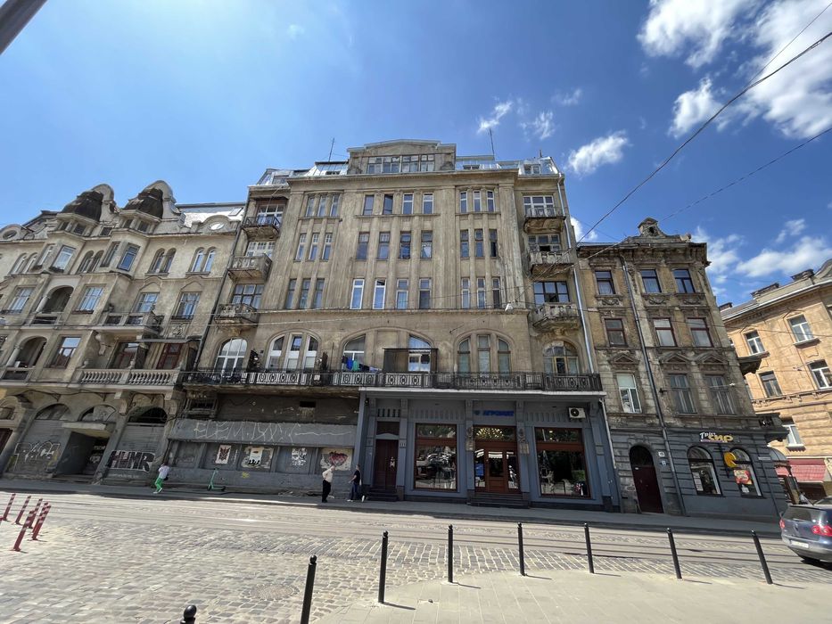 Продаж 2-кім квартири в австрійському люксі по вул. Б. Хмельницького