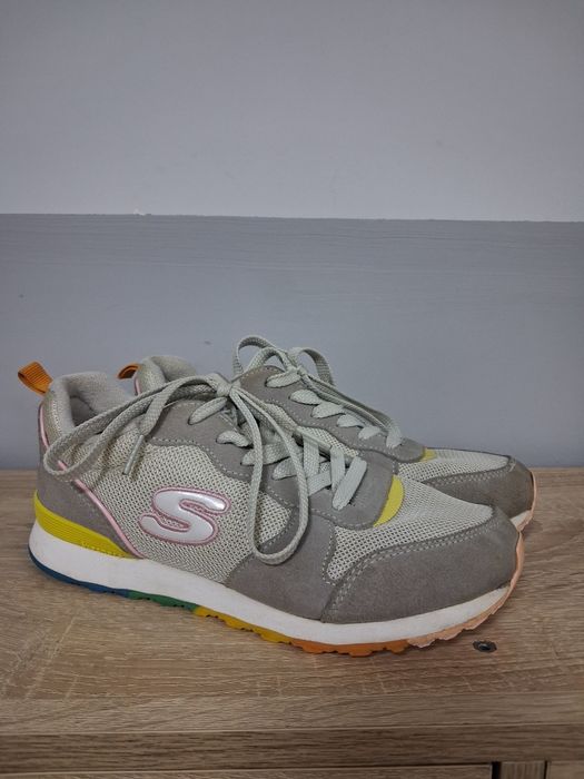 Жіночі кросівки Skechers