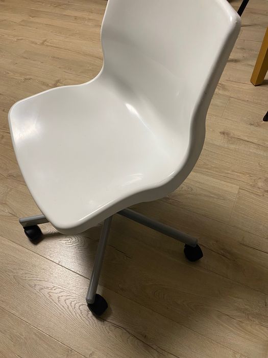 Krzesło obrotowe, fotel biurowy IKEA Snille