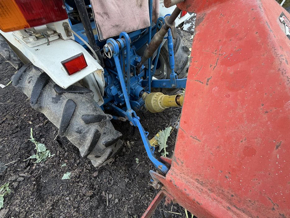 Trator Ford 1220 (com Matricula)