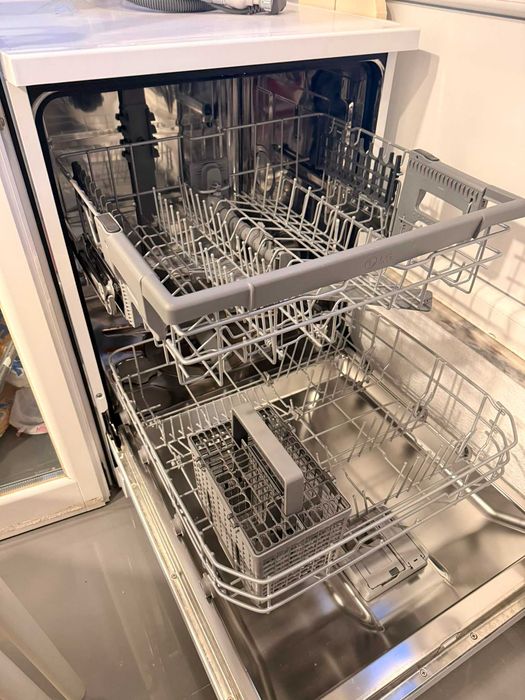 Máquina Lavar Loiça LG DF273FW Quadwash (14 Conjuntos - 60 cm - Branco) - (Excelente Estado)