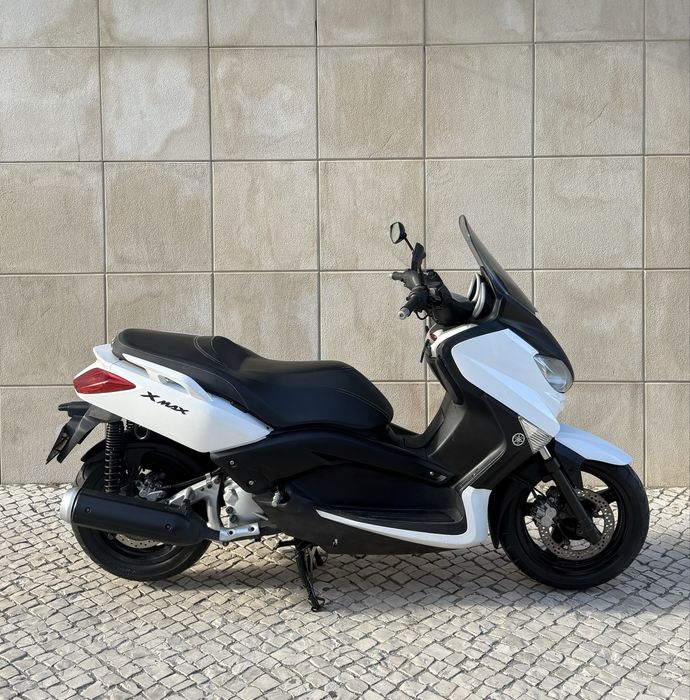 Yamaha X-max 250