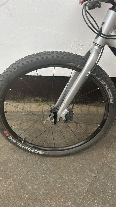 Markowy rower górski wyścigowy Scott Scale JR RC 400 24 rigid dla dziecka MTB lekki
