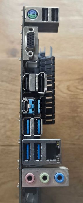 Asrock B450 Pro4 материнская плата для процессоров amd am4 сокет