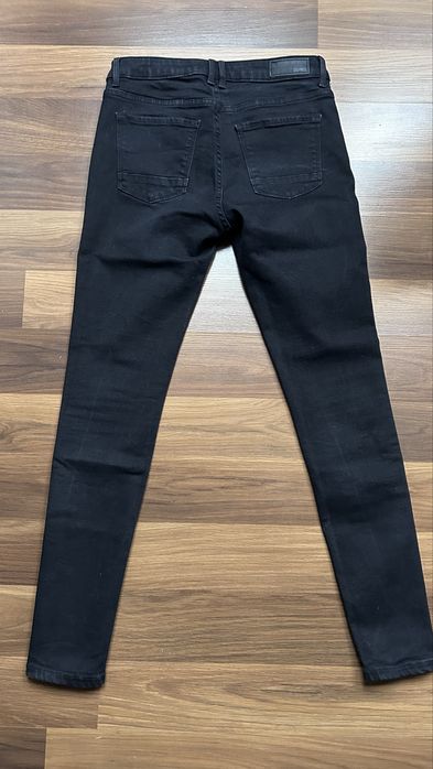 Jeansy skinny czarne Esprit