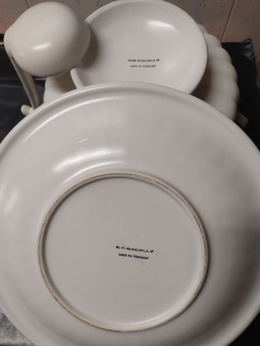 Terina de sopa em cerâmica