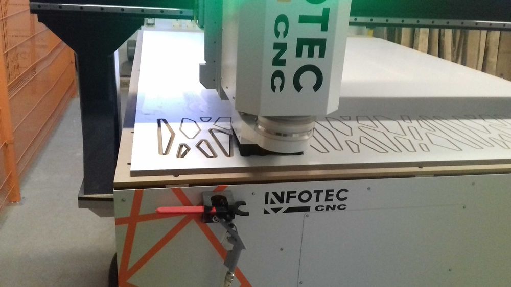 CNC sklejka mdf drewno fronty frezowanie