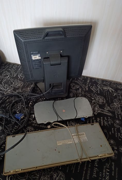 Монітор робочий!