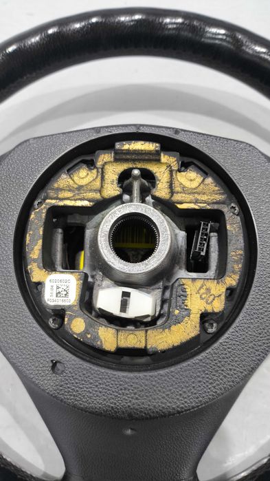 Volante BMW Serie 5/6 (E60/E61/E63/E64) Pack M (Chave de Lamina/Fase 1)
