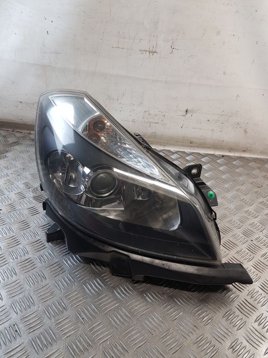 Lampa Prawa Przód 8200261612 Renault Clio Iii Hb 06R- Europa