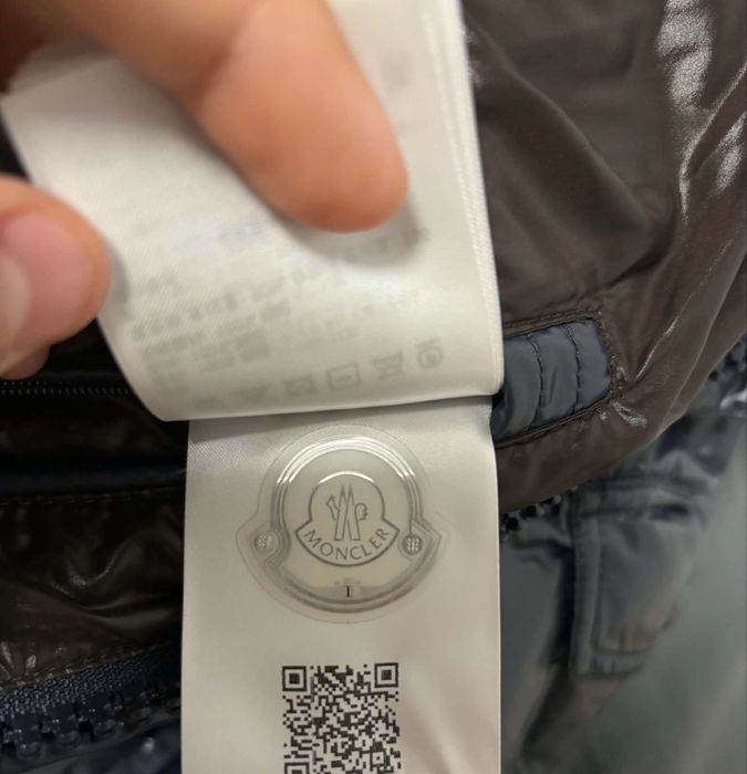 Moncler Maya size 6