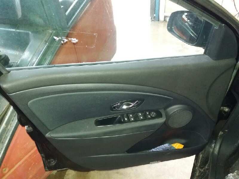 Puxador Exterior Traseiro Direito Renault Megane