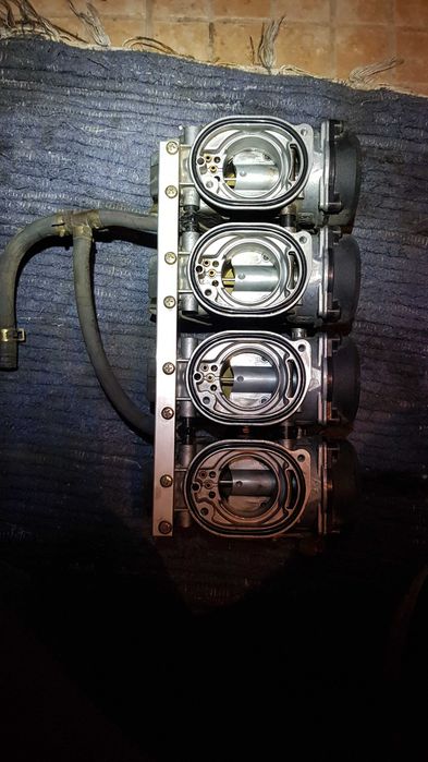 Kawasaki zx9r 1997 ( Peças ) Carburador/ Bomba de gasolina