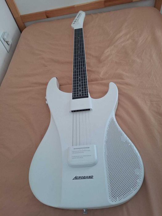 Aeroband Guitar with case and microphone