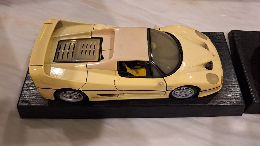Carros coleção Ferrari