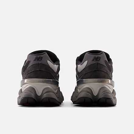 Кросівки  New Balance 9060  розміри M8/8.5/9/10