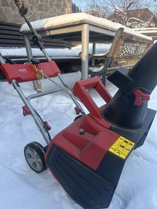 Снігоприбиральна машина AL-KO електро