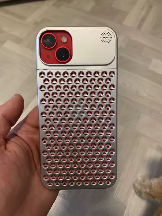 Алюминиевый чехол бампер для iPhone 14/15plus silver