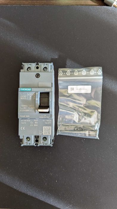 Disjuntor Siemens 3VA1180-3ED26-0AA0