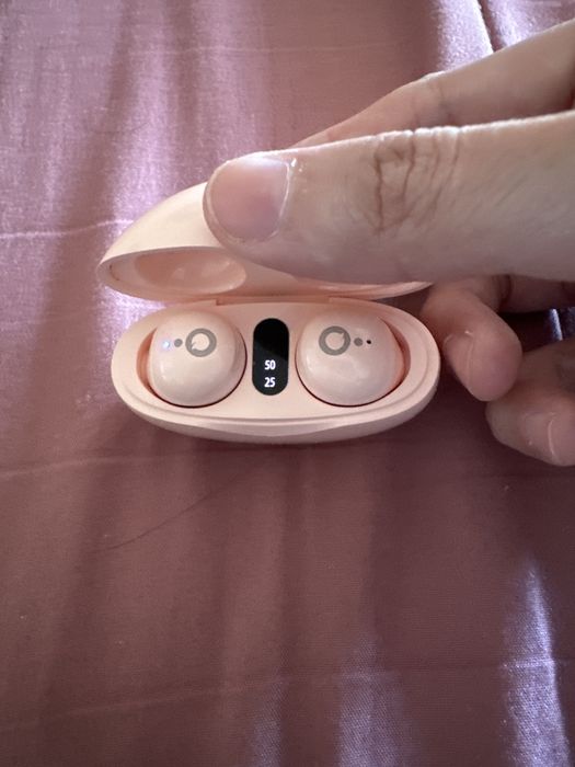 Earbuds da marca JMMO
