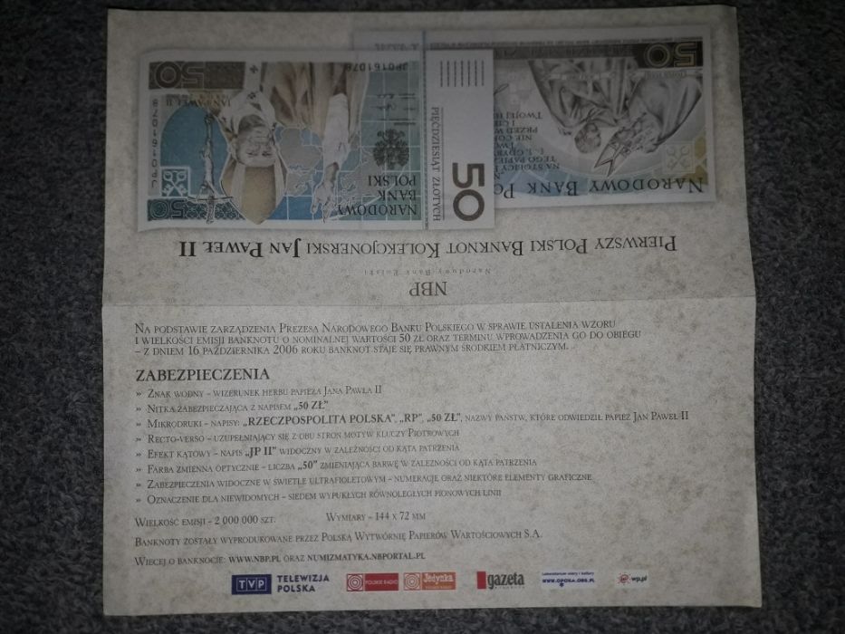 Banknoty 50 zł z 2005 r. ze św. Janem Pawłem II