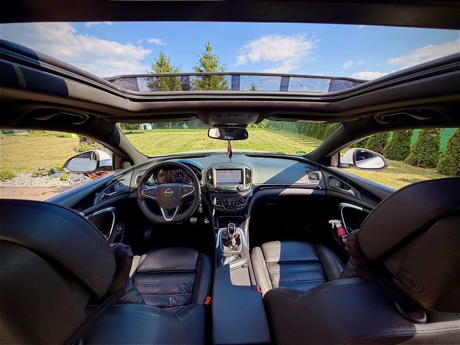 Opel Insignia  Sport Tourer OPC Line (B20DTH 170km)