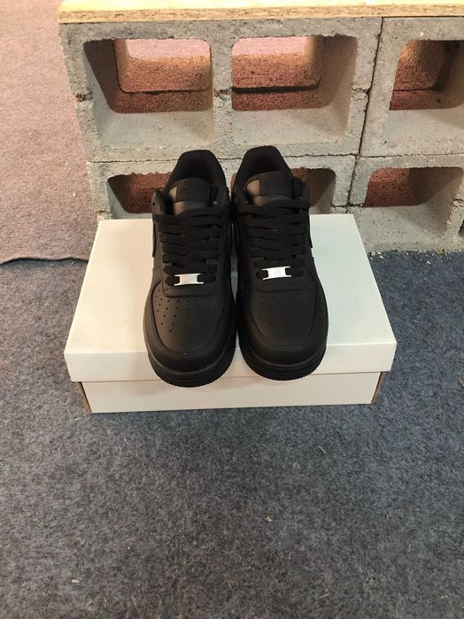 Nike Air Force 1 Czarny 41