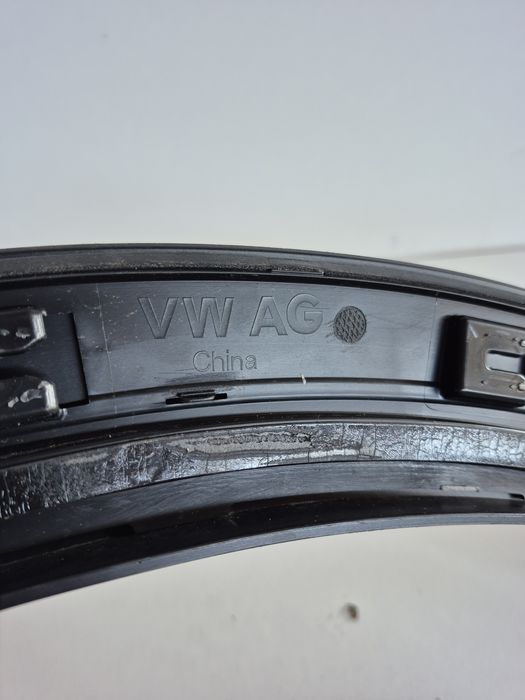 Listwa błotnika prawy przód do Audi Q3 II 11HL85.3718 A