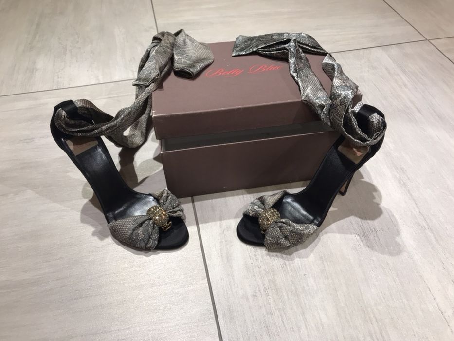 Wiązane sandałki na szpilce, Betty Blue by E. Franchi. Piękne!