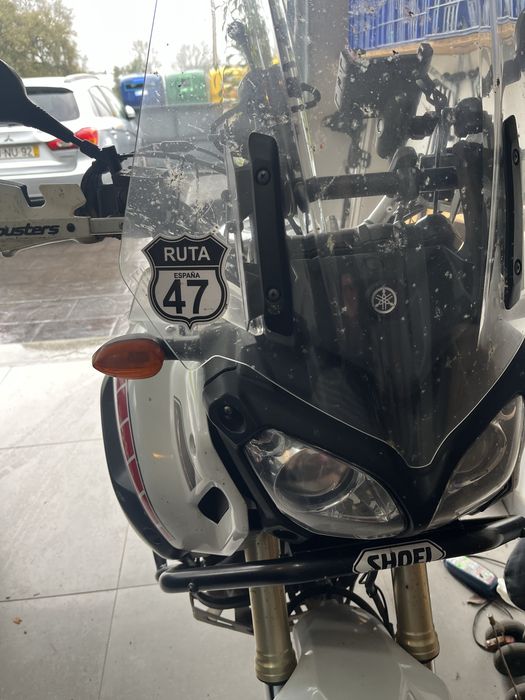 Yamaha Super Ténéré XT1200Z – 2011 | 80.000 km | Muito bem equipada