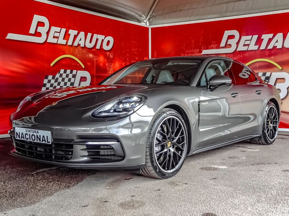 Porsche Panamera 4 E-Hybrid