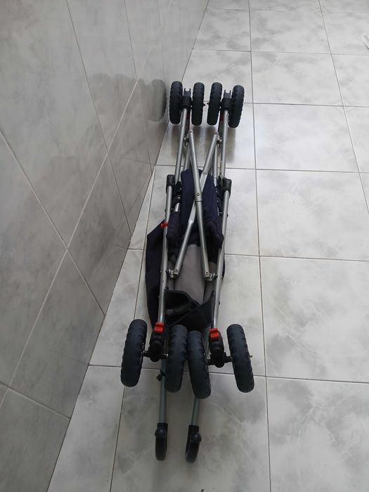 Carrinho para criança