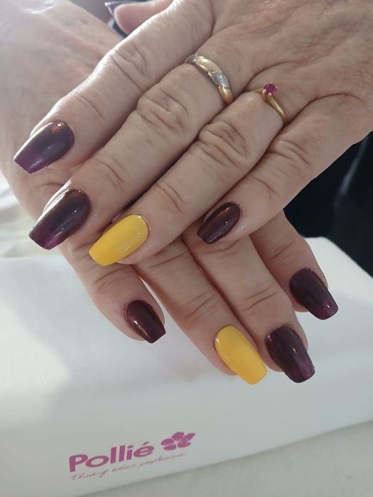 Unhas em gel pré moldado