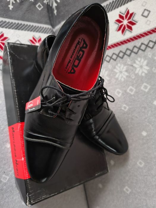 Nowe buty garniturowe ślubne agda skóra