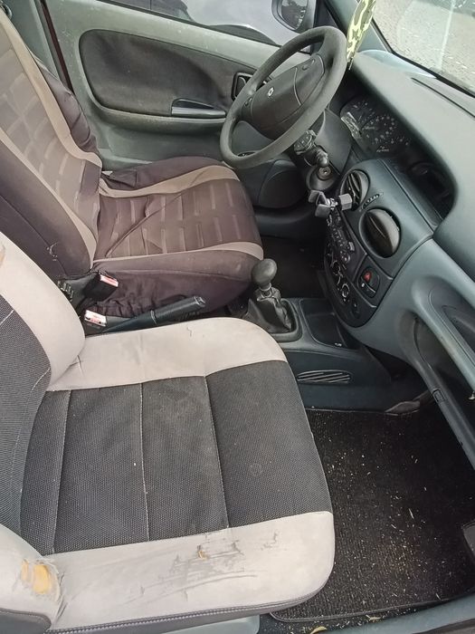 vendo carro Renault Megane