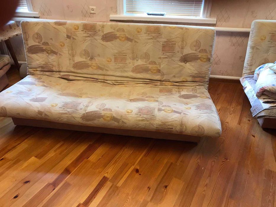 Продам диван з кріслом та пуфом