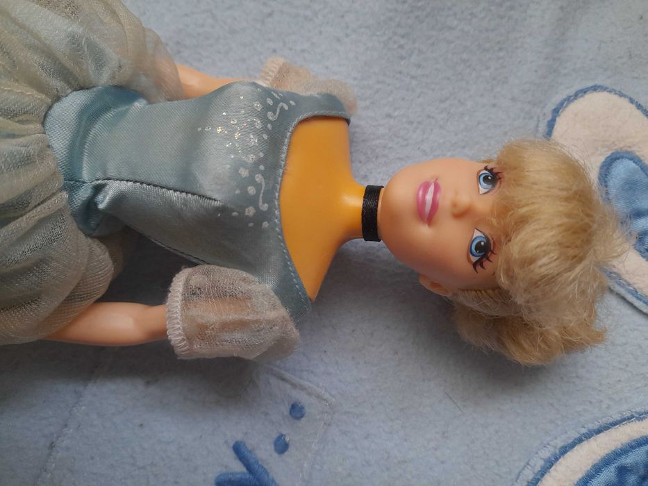 Барбі золушка , Barbie, Барби золушка 2011 Mattel