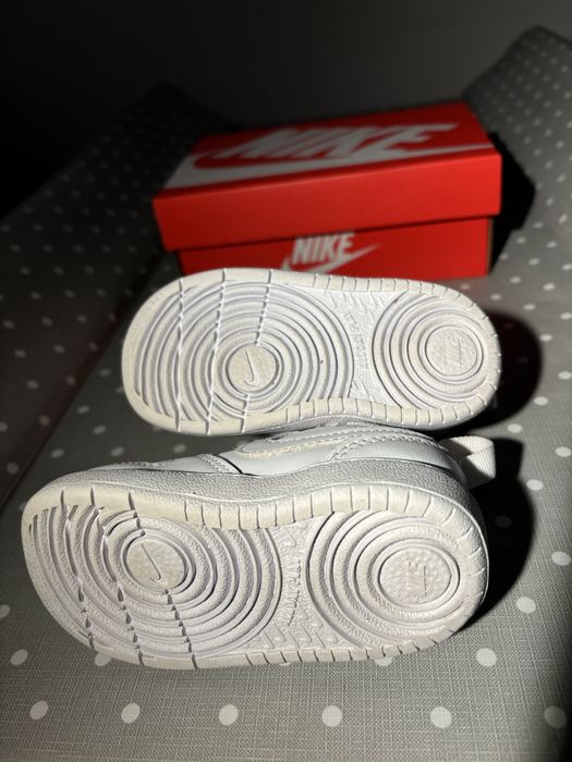 Sapatilhas Nike 21
