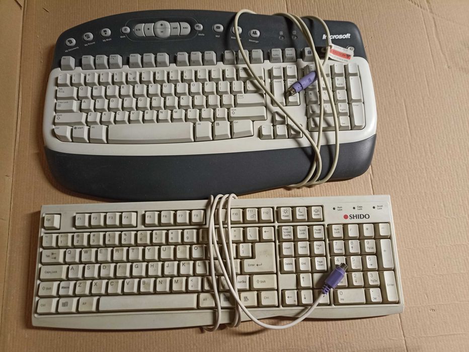 Klawiatury ze złączem PS2