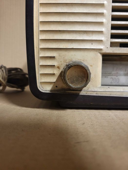 Rádio Philips antigo – Vintage