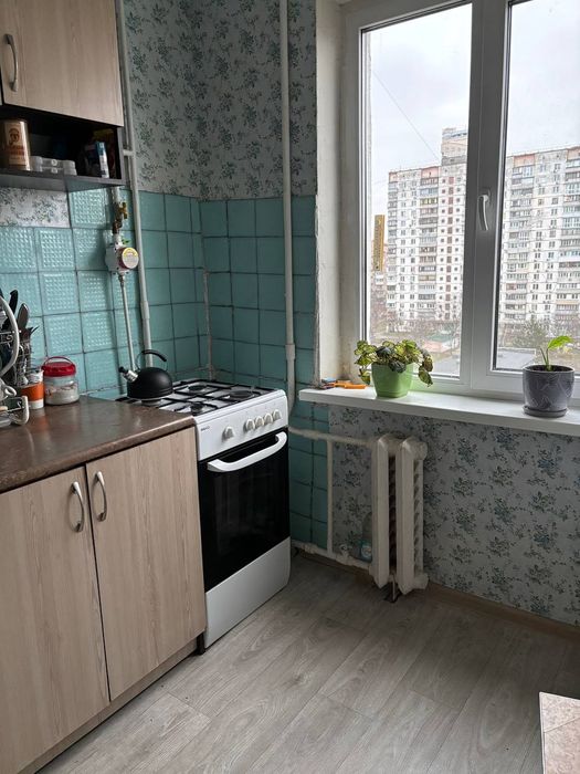 Подобова оренда 2 -ї квартиры на Оболоні