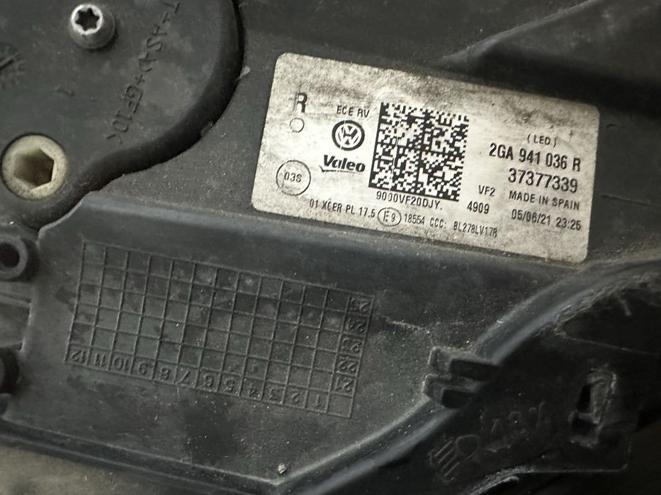 Фара передня ліва права Volkswagen T Roc Full Led